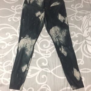 Nike Women’s Sportswear Dri-Fit Leggings
